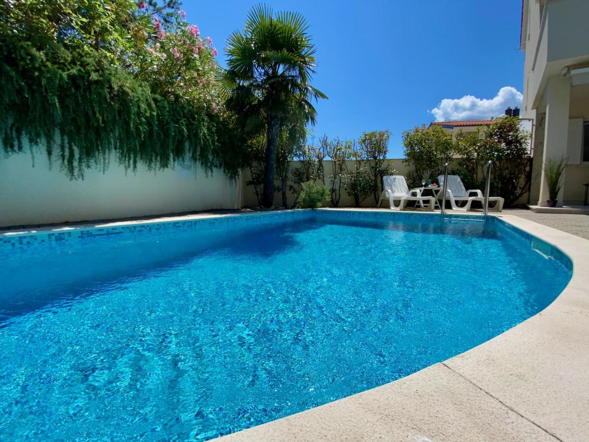 Private Pool And Mediterranean Garden Apt Mia Šilo Exterior foto